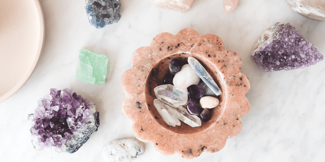 How To Use Crystals For Manifesting - Eat.Read.Love.