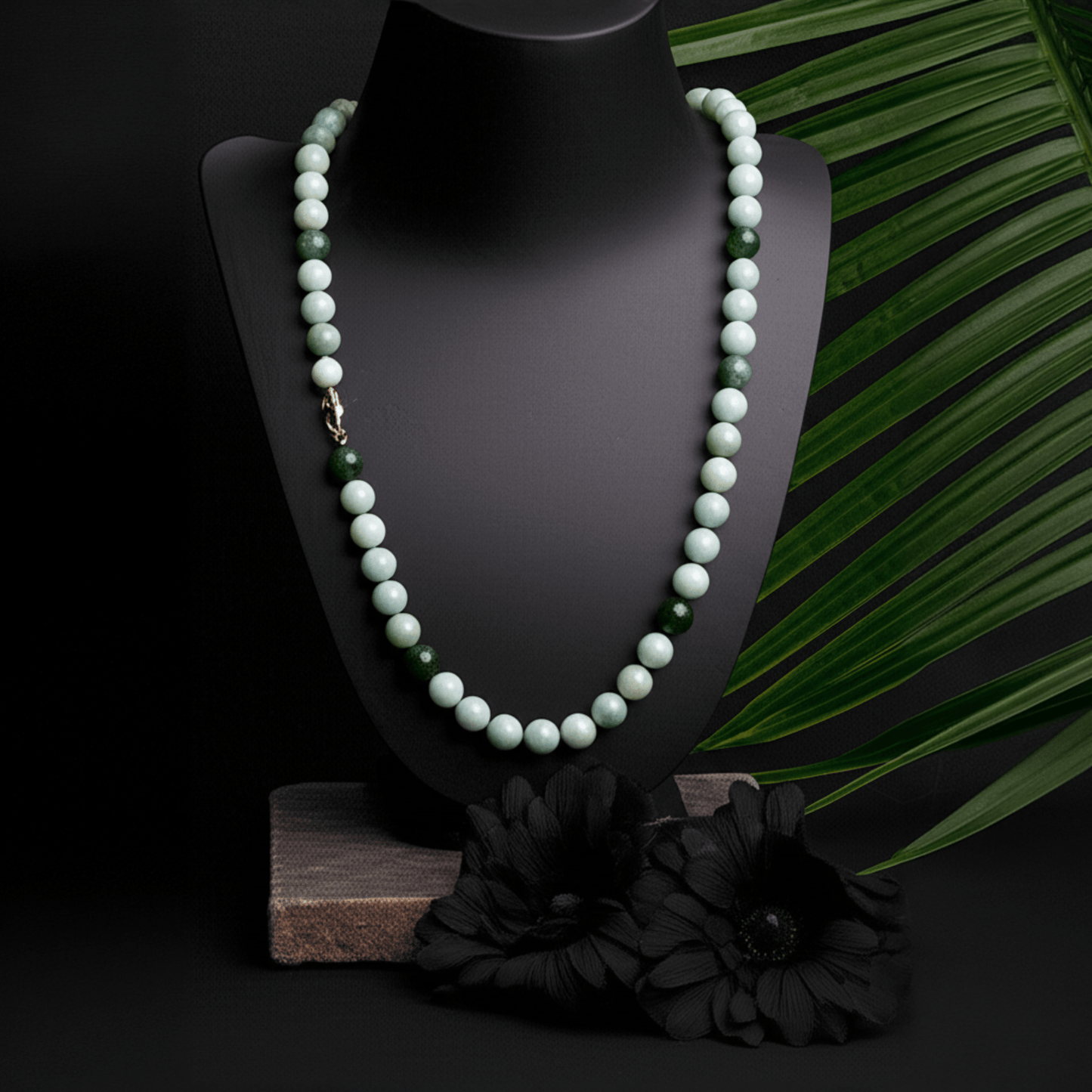 Grade A High Quality Jade Beaded Necklace 14k REAL Gold - Eat.Read.Love.
