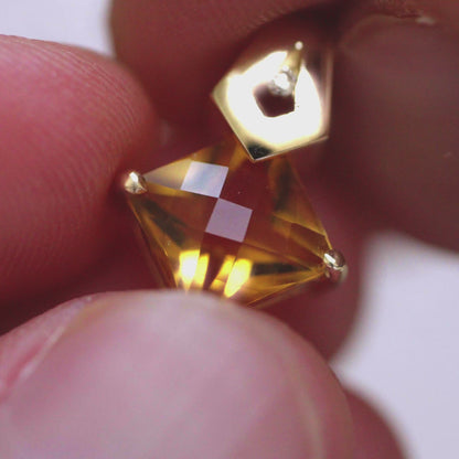 Millionaire Grade A Diamond Shape Citrine 14K Real Gold Pendant