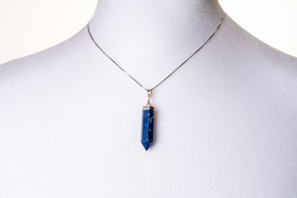Lapis Lazuli Luxe Pendant.